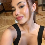 😈 I'm looking for someone who likes to have fun and isn't afraid of challenges 😈